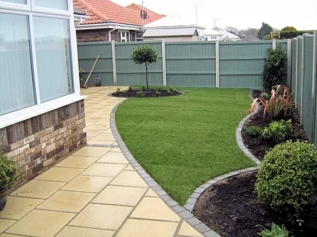 landscaping services oakham